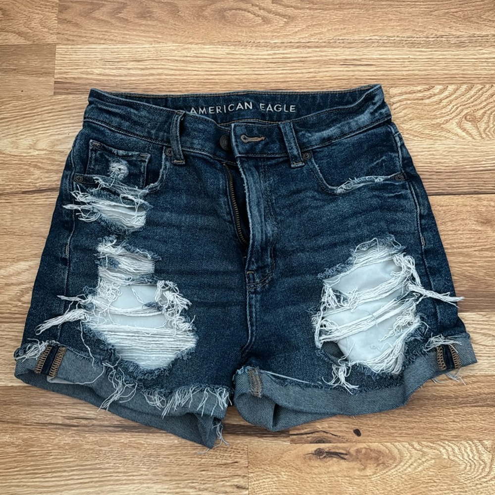 American eagle mom jean short